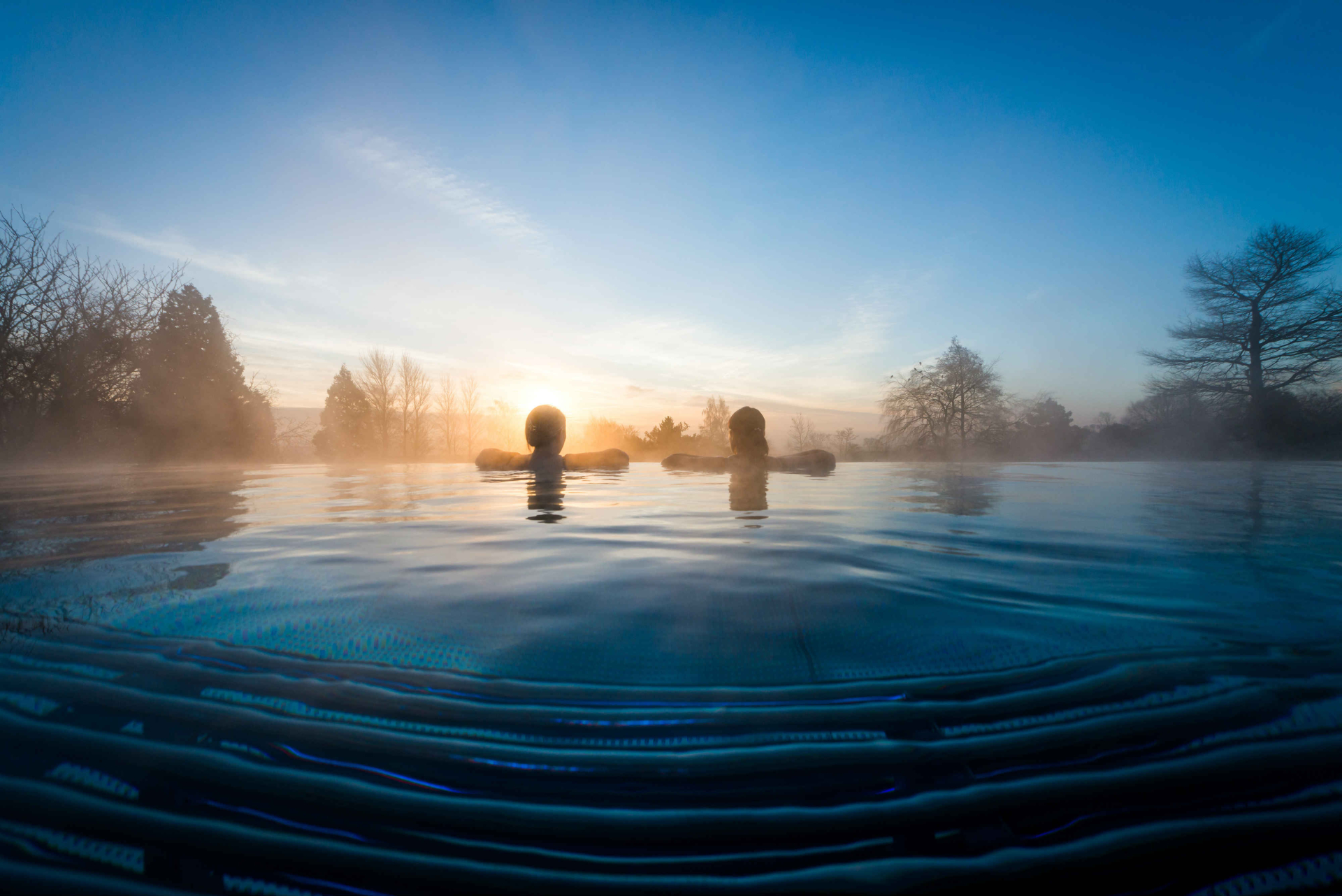 Ragdale-Hall-Rooftop-Infinity-Pool-low-res